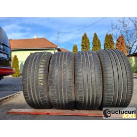 GoodYear Efficient Grip 215/55/16 Vara